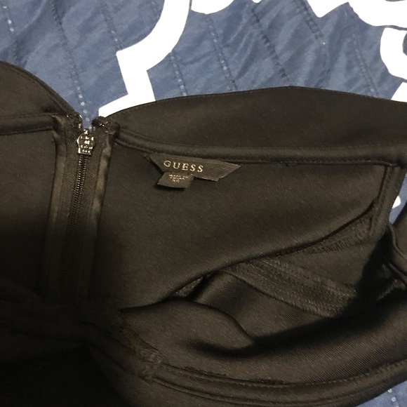 Black Guess dress - Picture 2 of 3